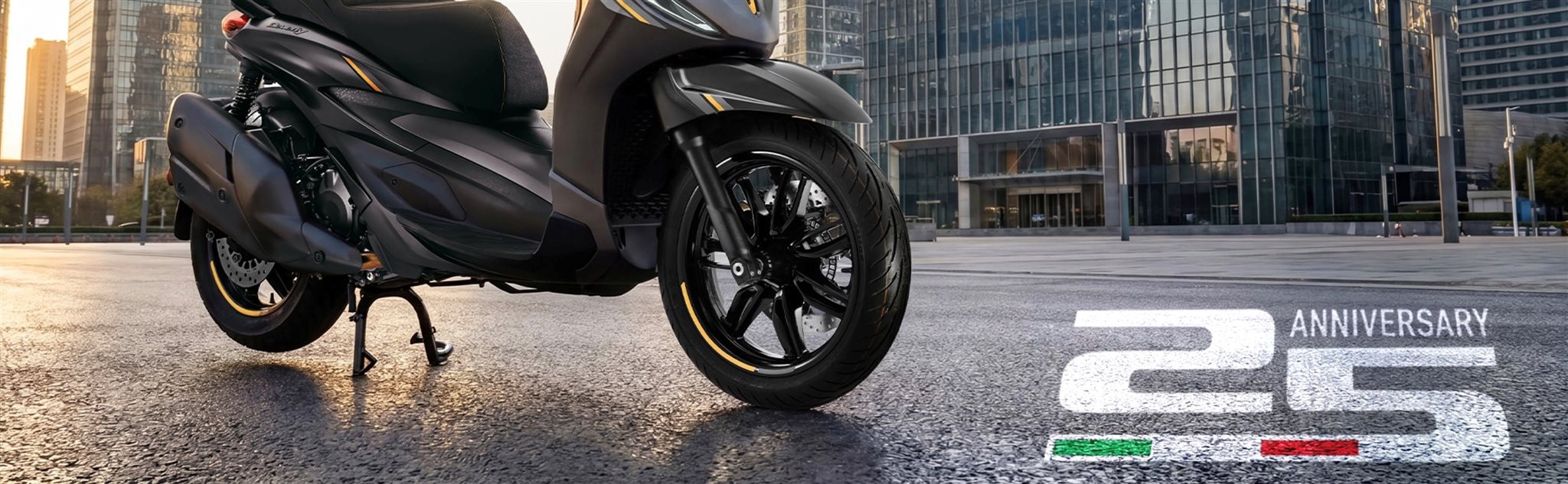 PIAGGIO Scooter & MP3