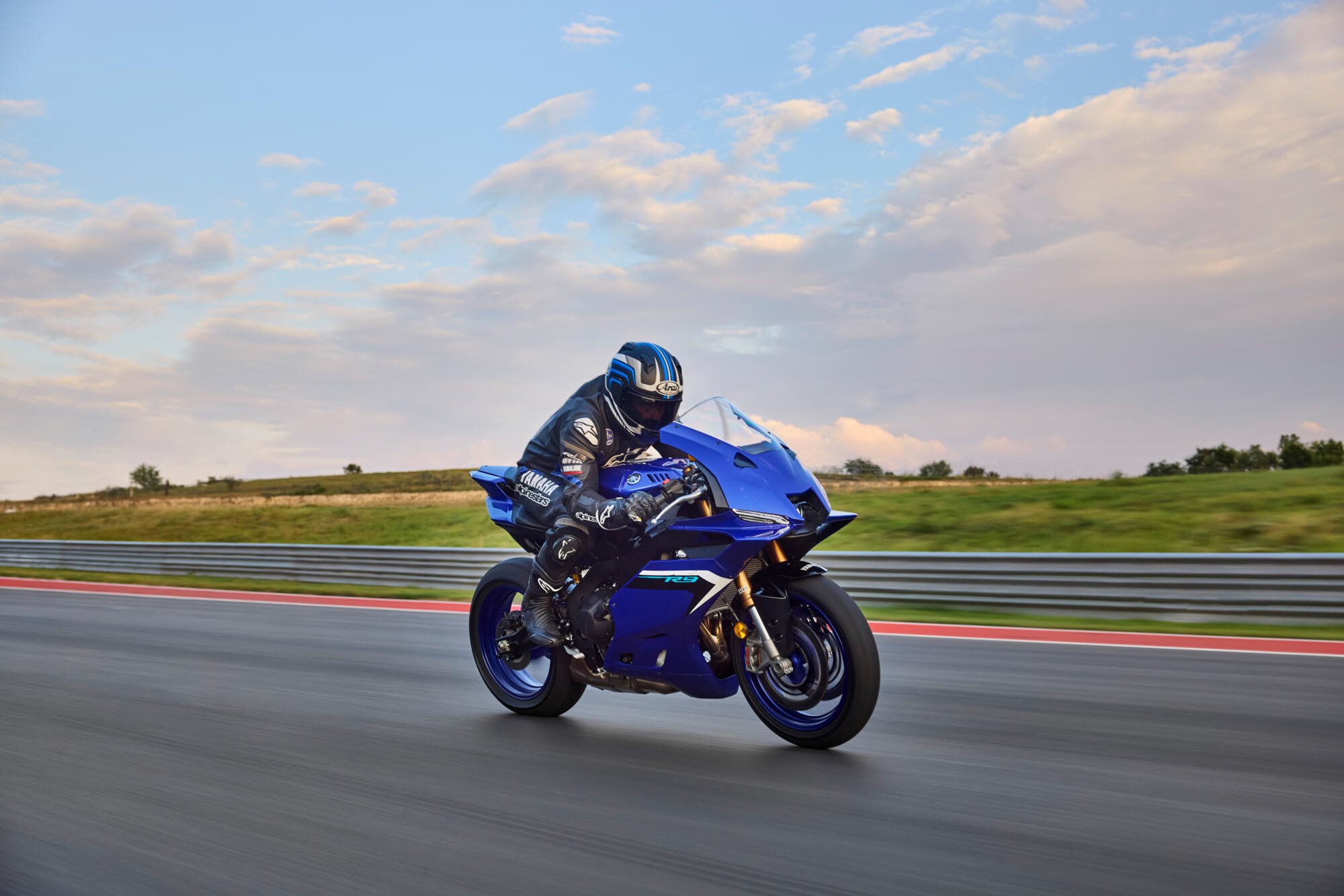 Yamaha R1