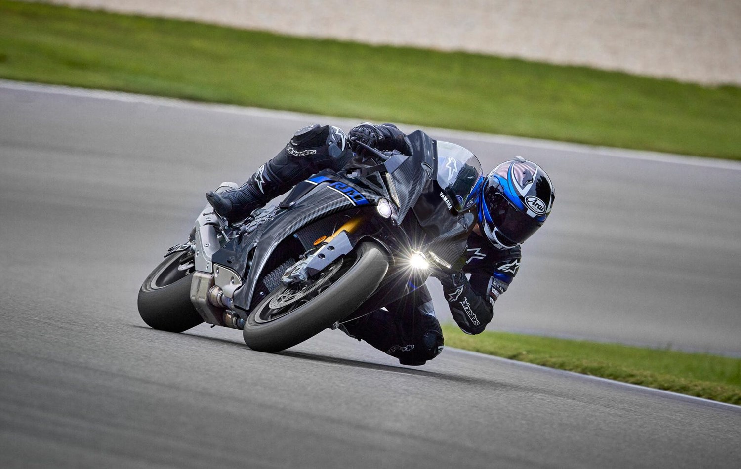 ! NEU bei uns:   YAMAHA - Modelle ! Mobile Version