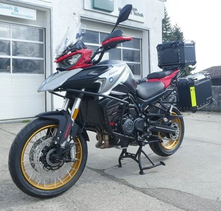 Neu bei uns: QJMOTOR!