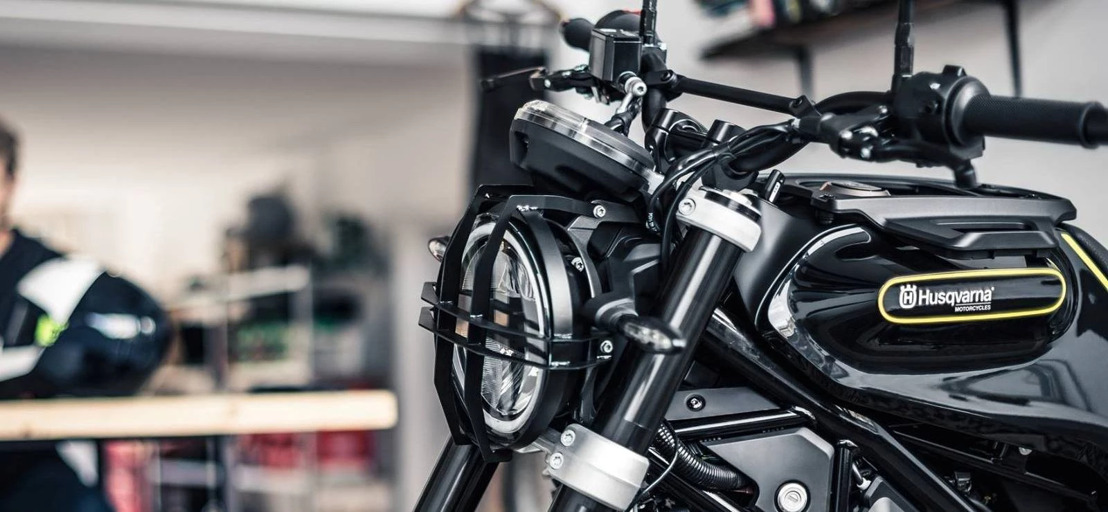 Bitte Text eingeben. Bitte Text eingeben.