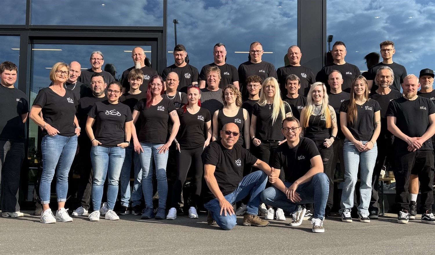 Wir suchen Verstärkung für unser Team! Mobile Version