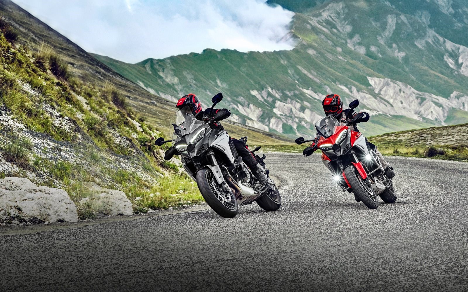 DIE NEUEN DUCATI MULTISTRADA V 4 / S
