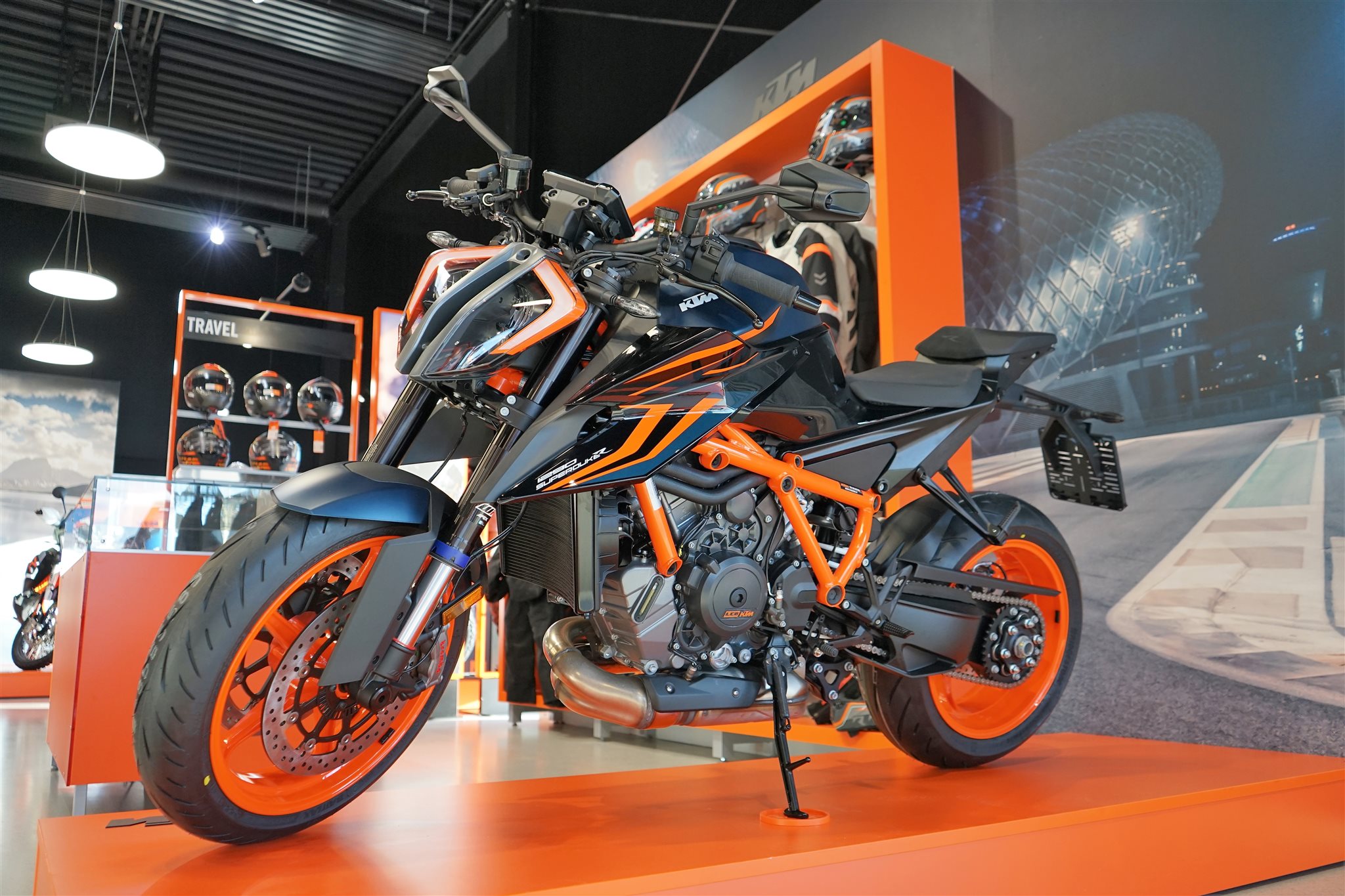 KTM 1290 Super Duke R Evo
