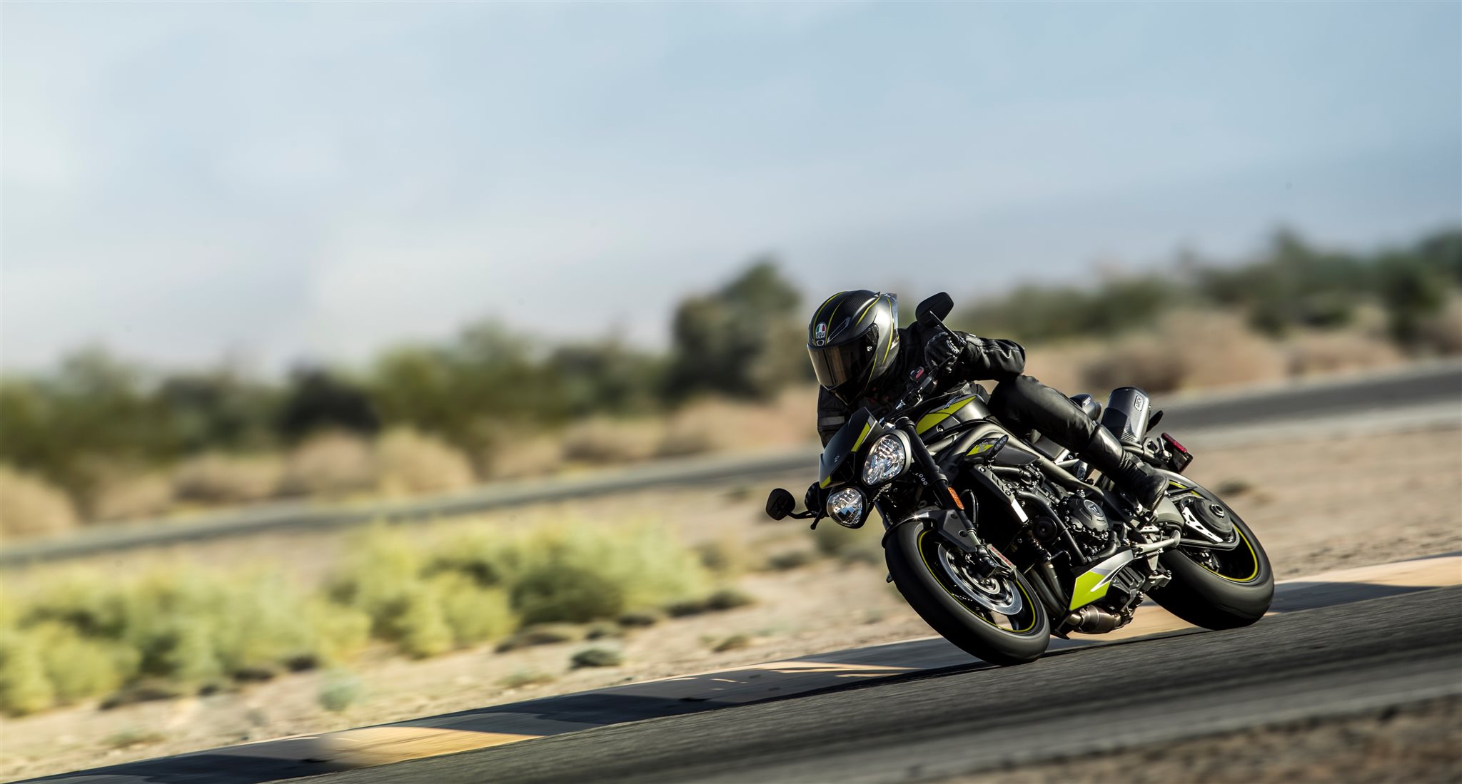 SPEED TRIPLE RS ZUM ATTRAKTIVEN AKTIONSPREIS AB 16.300€ SICHERN*