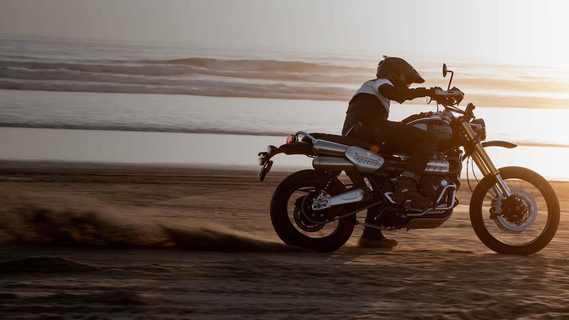 NUEVA SCRAMBLER 1200