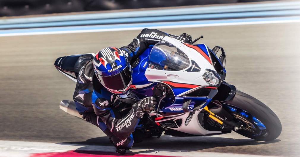 <p> Die GSX-R 125. Supersport für Newcomer:<br><br>Mit Performance-Mechanik wie bei den „schweren Jungs“, doch ultraleichtem Gewicht holt sich die GSX-R125 den Titel des leistungsstärksten Packages in der 125er-Klasse. <p>