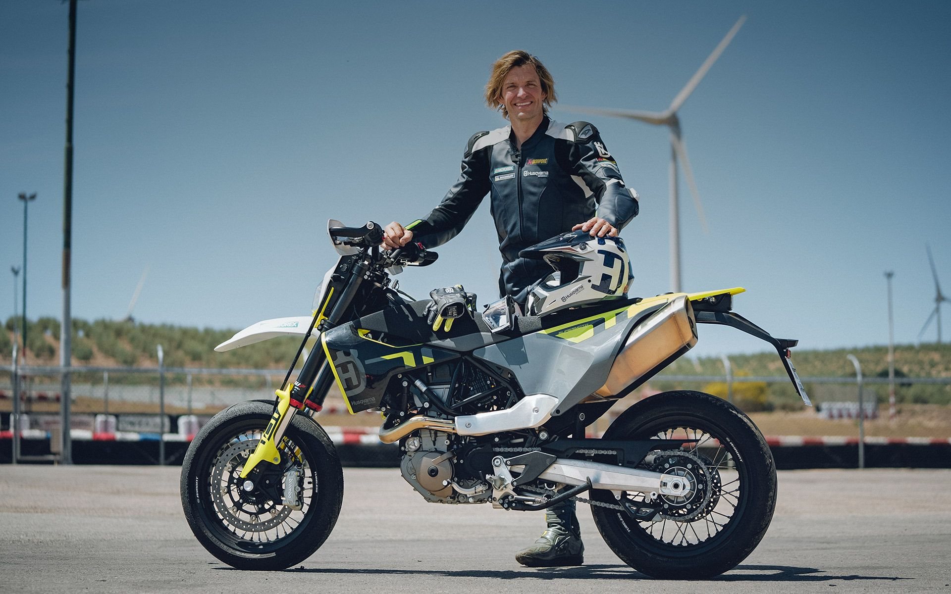 Husqvarna Banner