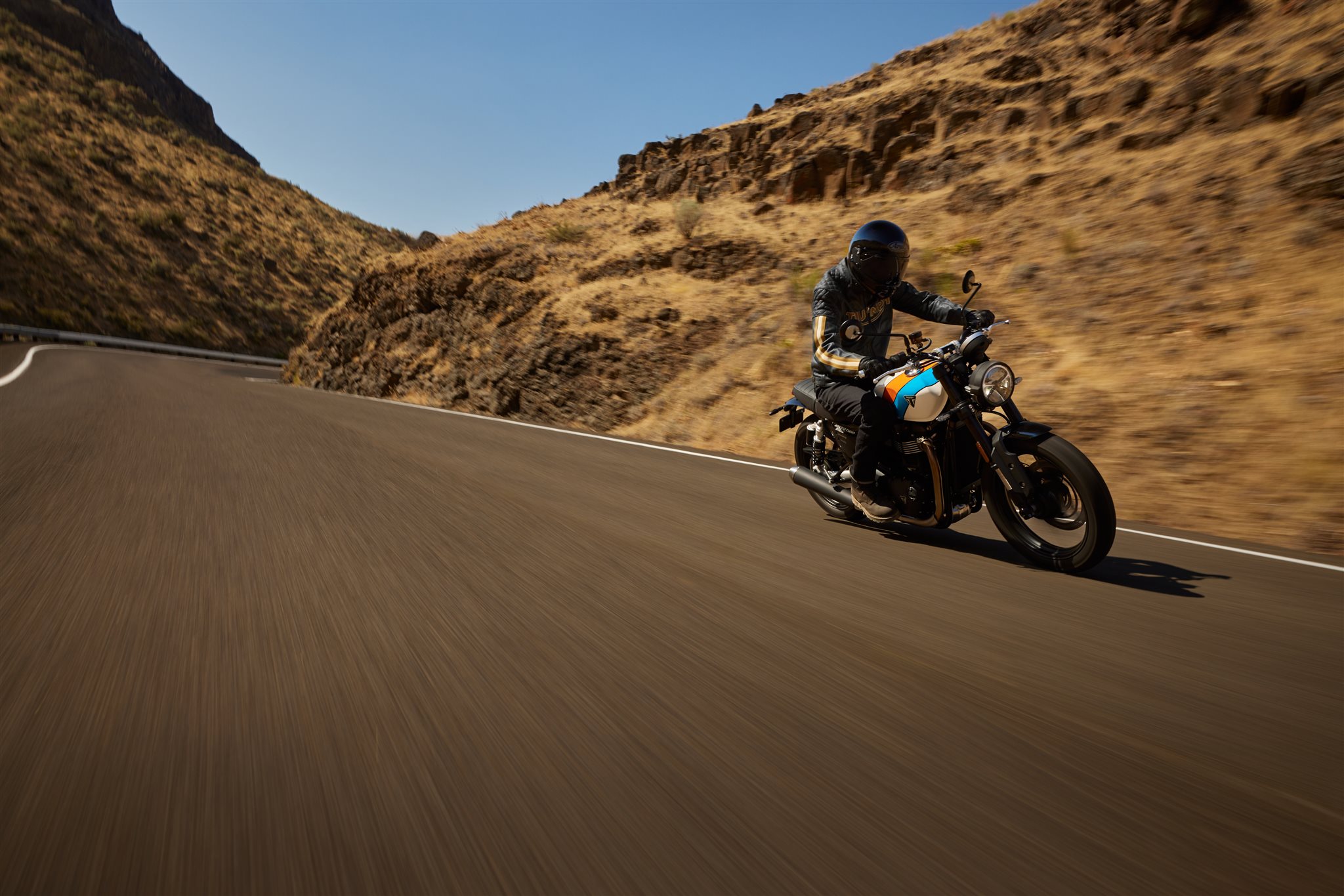 SPEED TWIN 900: KUNDENVORTEIL IN HÖHE VON 900€ SICHERN*