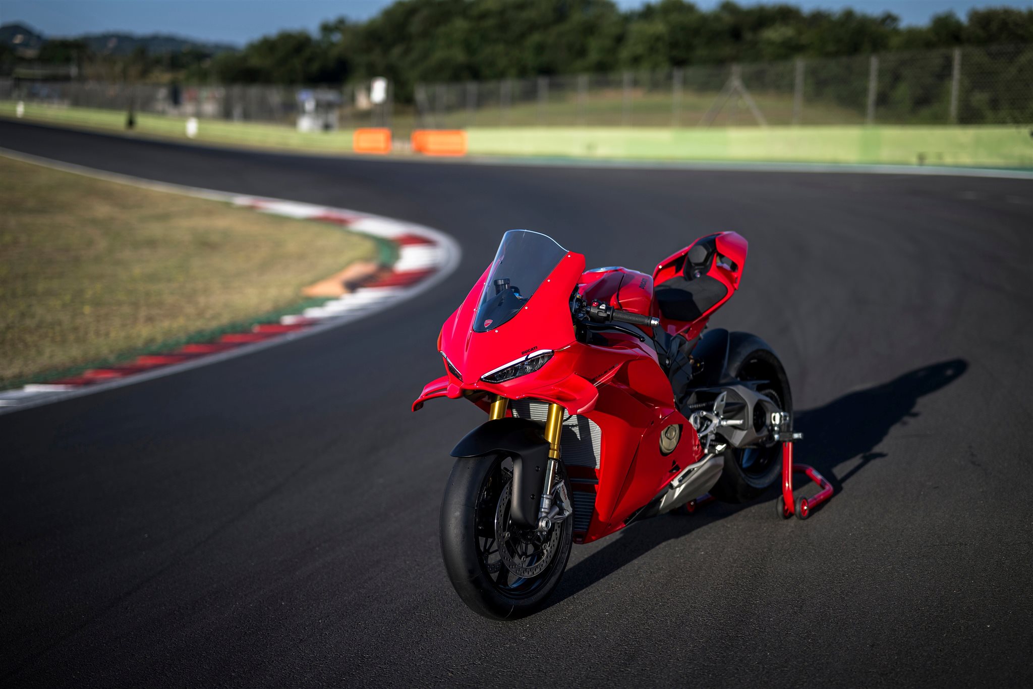 Panigale V4