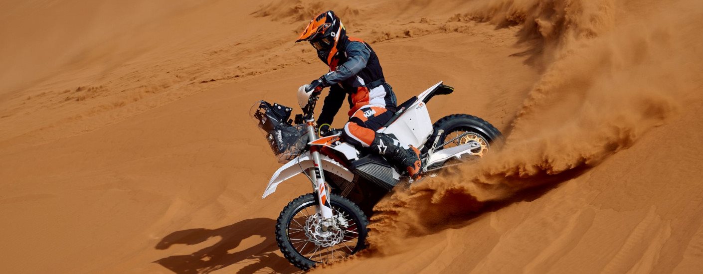 KTM Banner