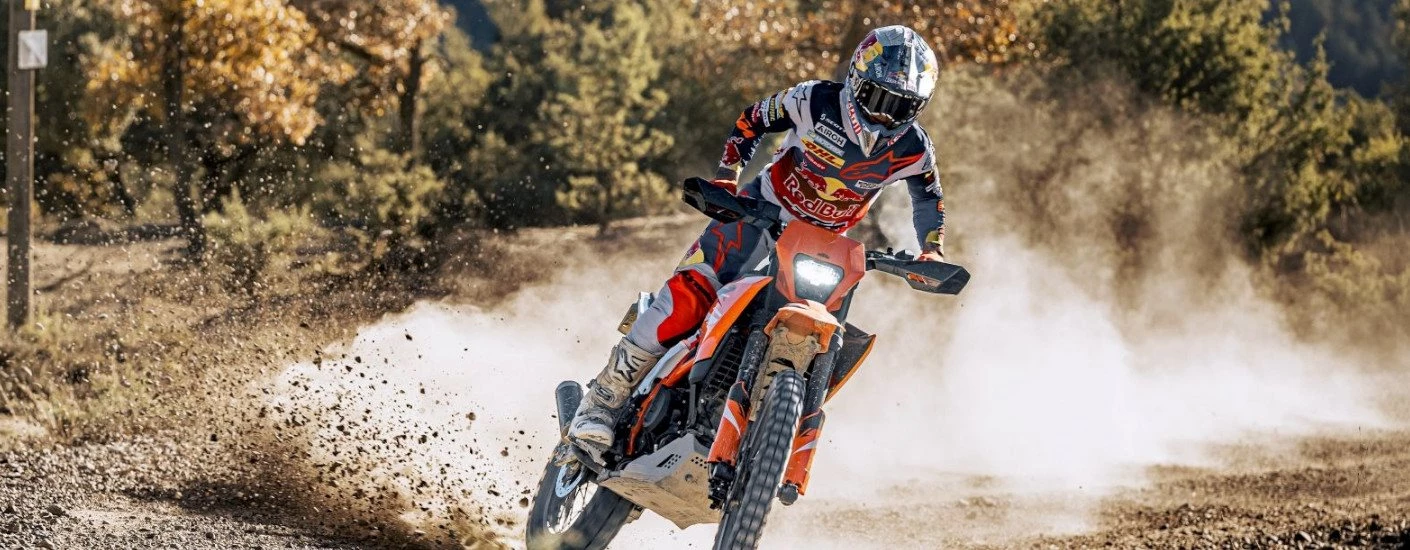 KTM Banner