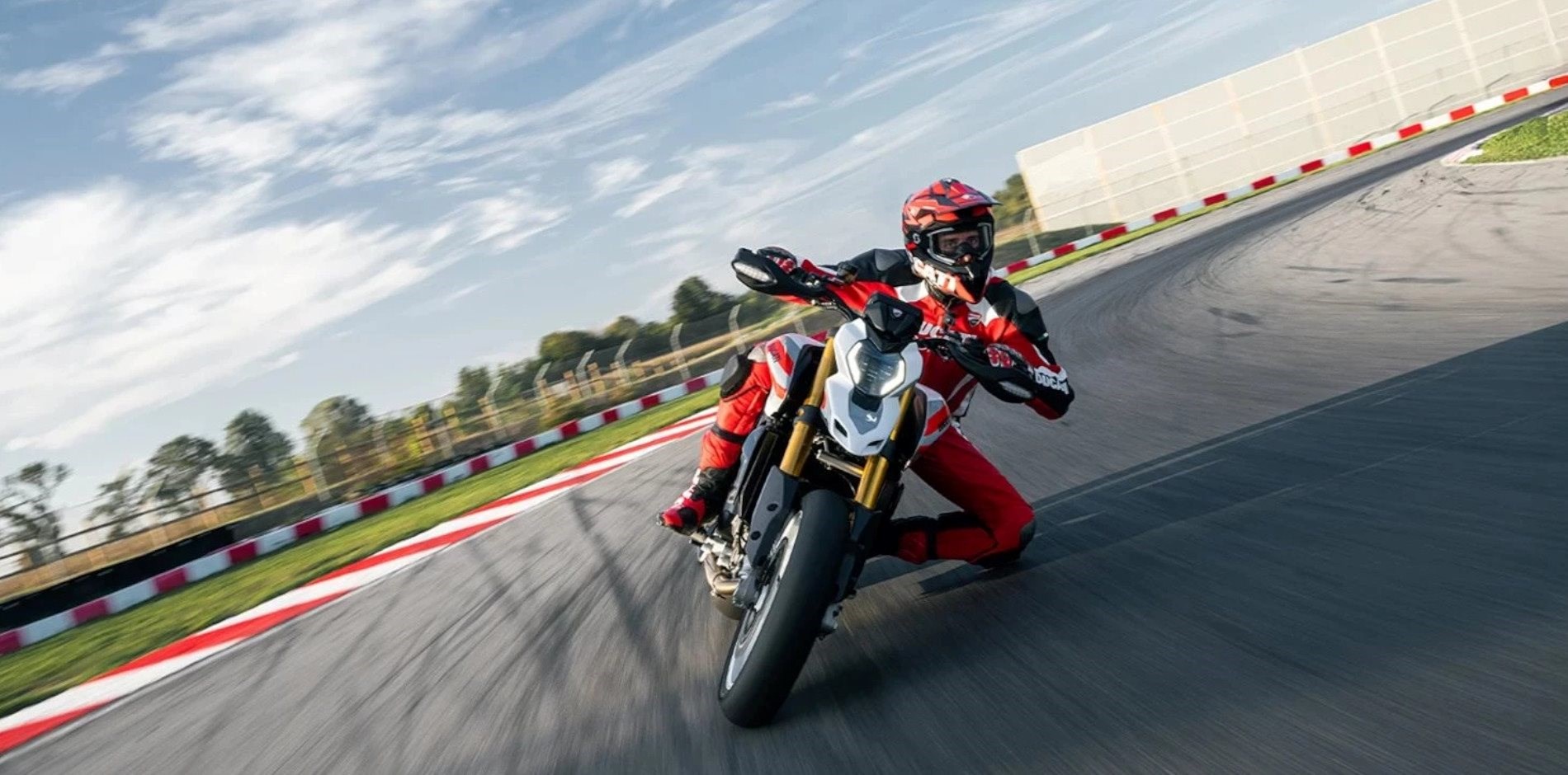 Die neue Hypermotard V2