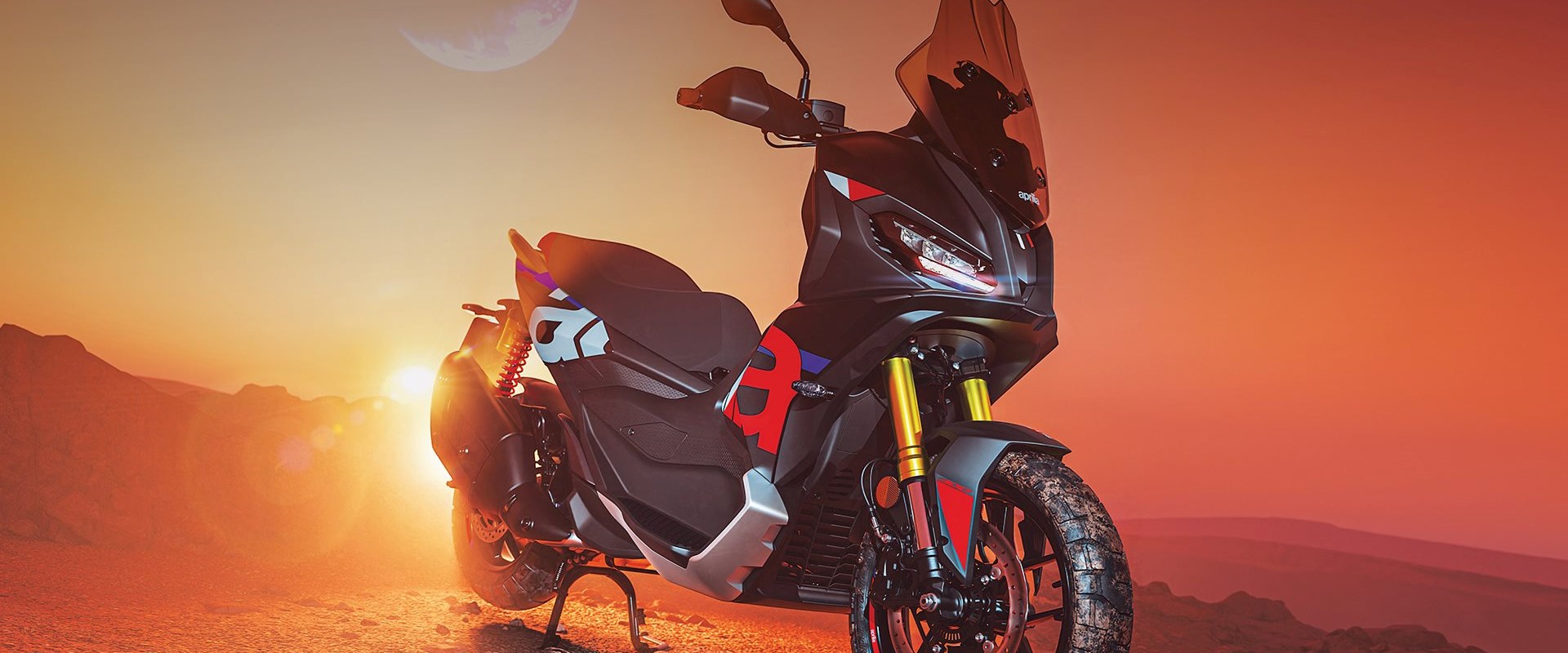 READY FOR ANYTHING - Der Aprilia SR GT 400 bringt die sportliche Seele von Aprilia in die Welt der Mittelklasse-GT-Scooter. 
