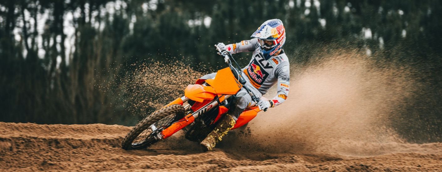 KTM Banner
