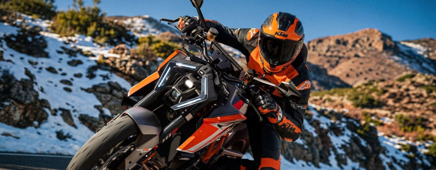 KTM Banner