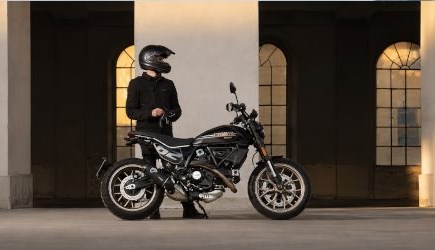 Ducati Red Summer