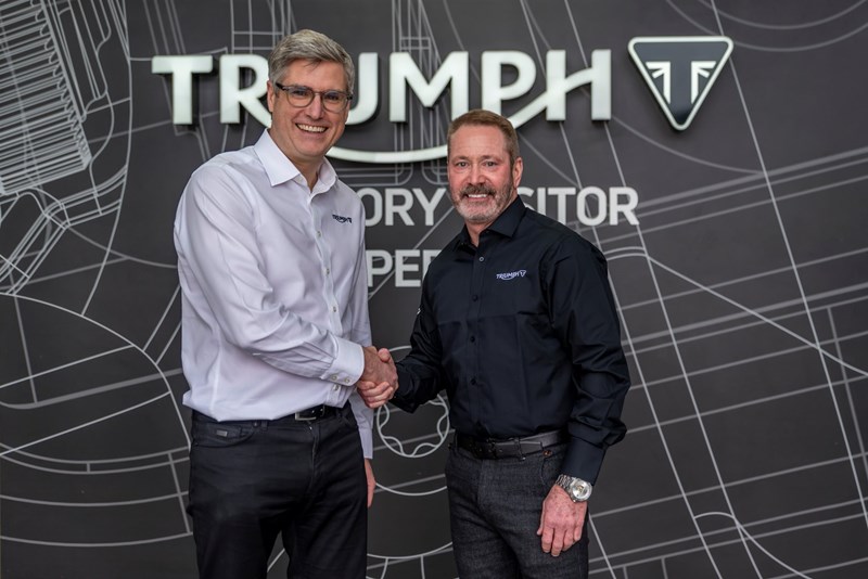 Triumph Racing Nick Bloor und Bobby Hewitt Triumph Racing Nick Bloor und Bobby Hewitt