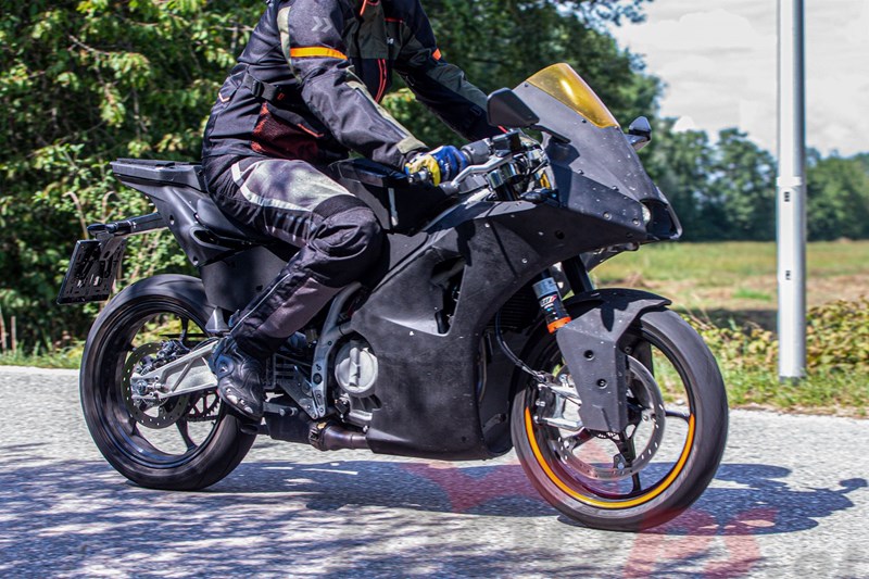 KTM RC 125 Erlkönig KTM RC 125 Erlkönig