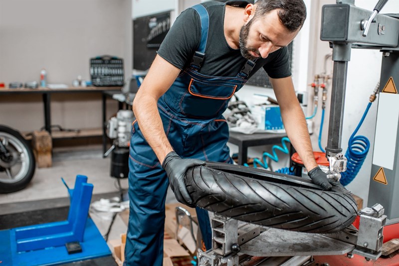 Reifenschaden Motorrad