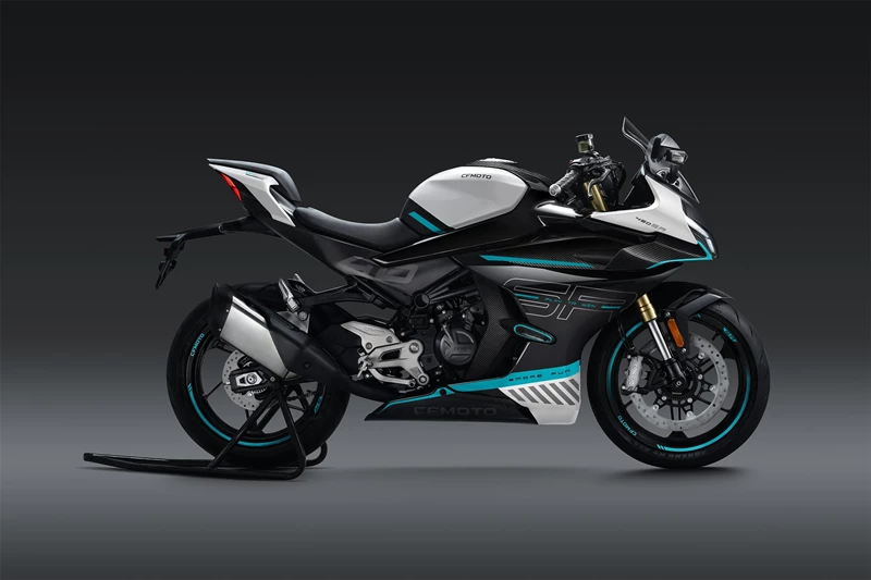 Test CFMOTO 450SR Test CFMOTO 450SR