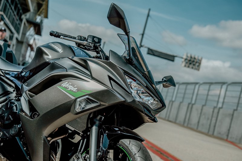 Kawasaki Ninja 650 2023 - Trackdays 2023 Pannoniaring Kawasaki Ninja 650 2023 - Trackdays 2023 Pannoniaring