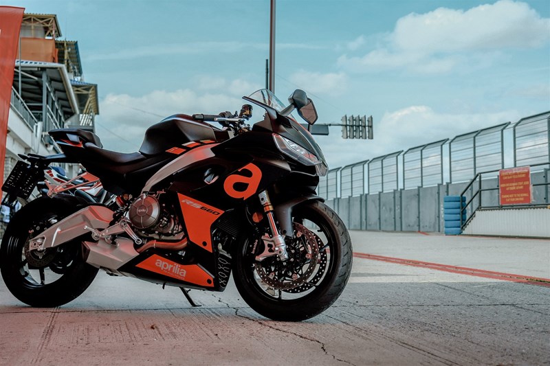 Aprilia RS 660 2023 - 1000PS Trackdays Pannoniaring Aprilia RS 660 2023 - 1000PS Trackdays Pannoniaring