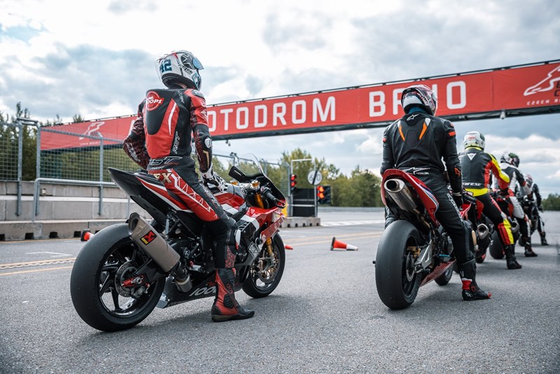 1000PS Bridgestone Trackdays in Brünn im Mai 2023 1000PS Bridgestone Trackdays in Brünn im Mai 2023