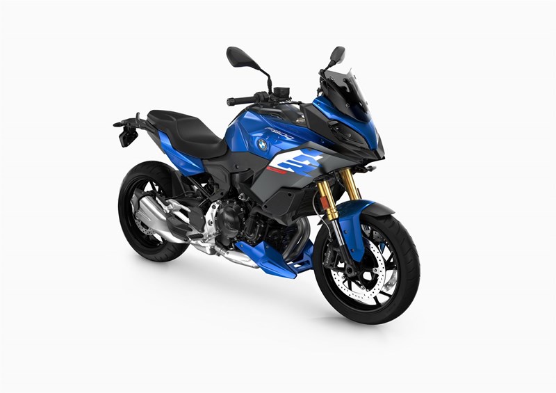 Die Sport-Version der BMW F 900 XR. Die Sport-Version der BMW F 900 XR.
