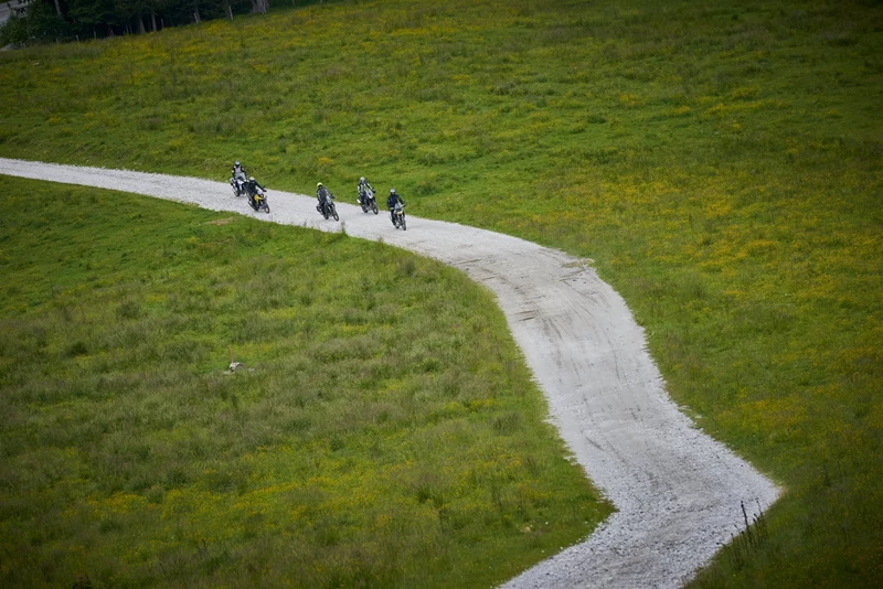 Reiseenduro Vergleich 2023 - Die 1000PS Community darf sich auf tolle Videos freuen Reiseenduro Vergleich 2023 - Die 1000PS Community darf sich auf tolle Videos freuen
