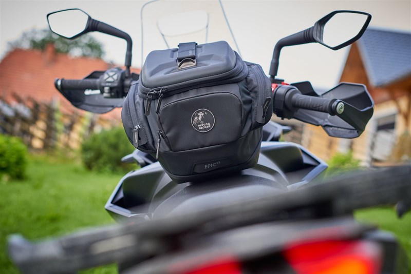 Sorgte für sicheren Transport der Kameras - Der Hepco & Becker Tankrucksack!