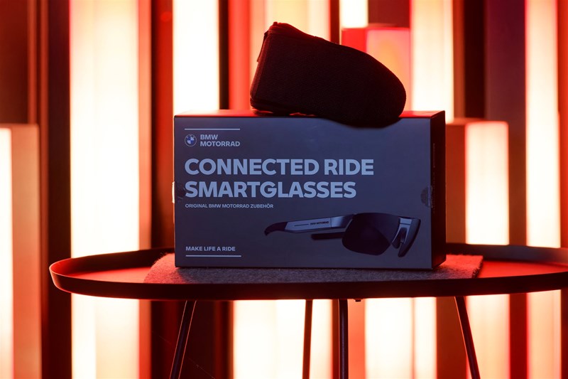 BMW ConnectedRide Smartglasses