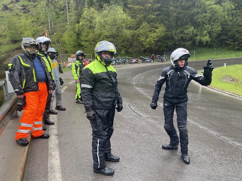 Ein erfahrener Trainer gibt dir einen neuen Blickwinkel. Ein erfahrener Trainer gibt dir einen neuen Blickwinkel.