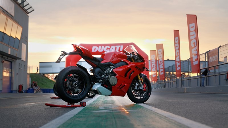 Ducati Panigale V4 S Ducati Panigale V4 S