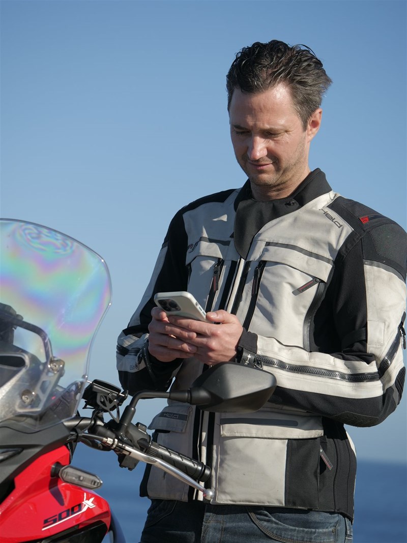 Hol Deine Freunde mit an Bord und macht die DoGet App gemeinsam zu eurer treibenden Kraft für neue Unternehmungen! Hol Deine Freunde mit an Bord und macht die DoGet App gemeinsam zu eurer treibenden Kraft für neue Unternehmungen!