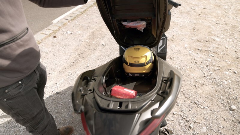 Honda Forza 125 Stauraum