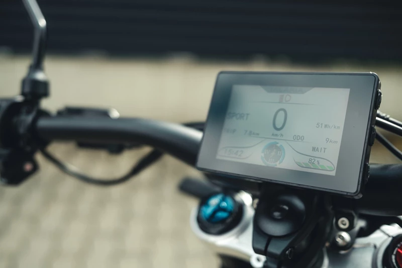 Test Talaria XXX Test Talaria XXX