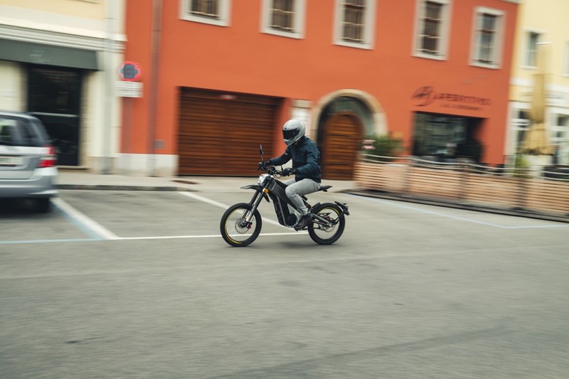 Test Talaria XXX Test Talaria XXX