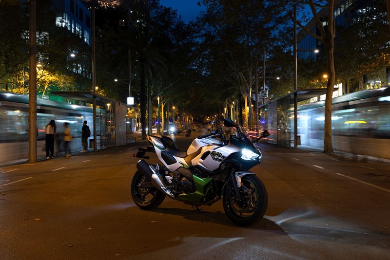 Kawasaki Ninja 7 Hybrid