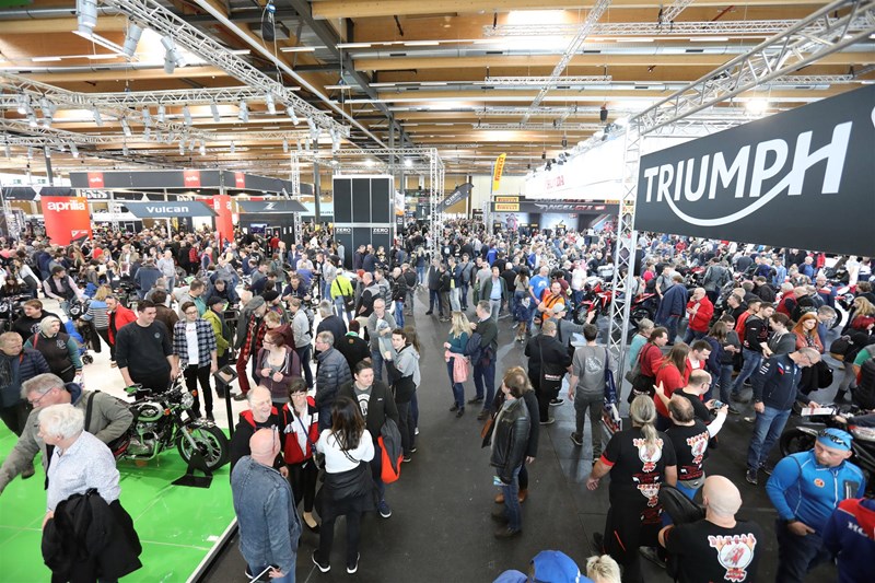 Nichts schlägt das Erlebnis die Neuheiten 2024 in Person zu sehen.