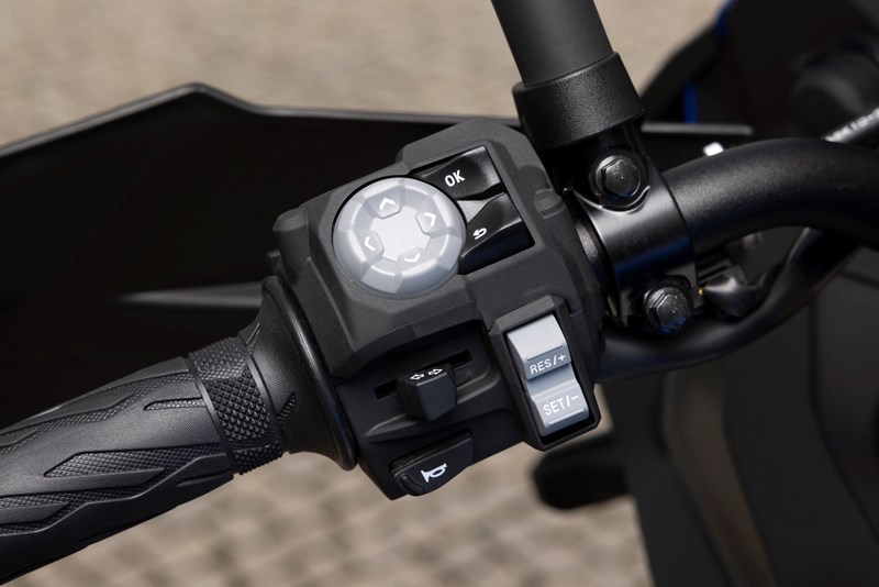 Kompakte Bedieneinheit - trotzdem alles wunderbar rasch zu bedienen!