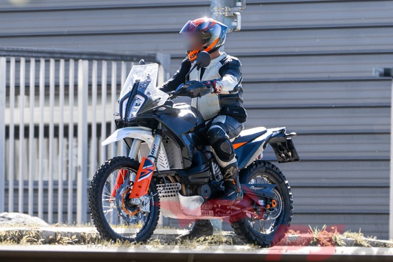 KTM 650 Adventure Erlkönig 