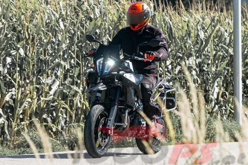 KTM 990 Adventure Erlkönig