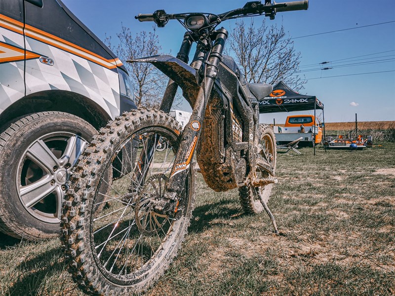 Enduro Einstieg mit der Talaria Sting 2023