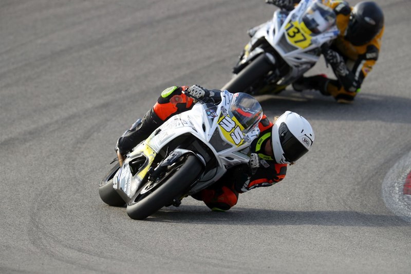 Yamaha R7 Rennstrecke Yamaha R7 Rennstrecke