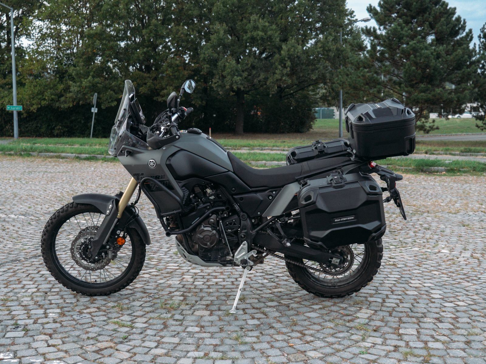 SW-Motech DUSC Koffer auf Yamaha Tenere 700