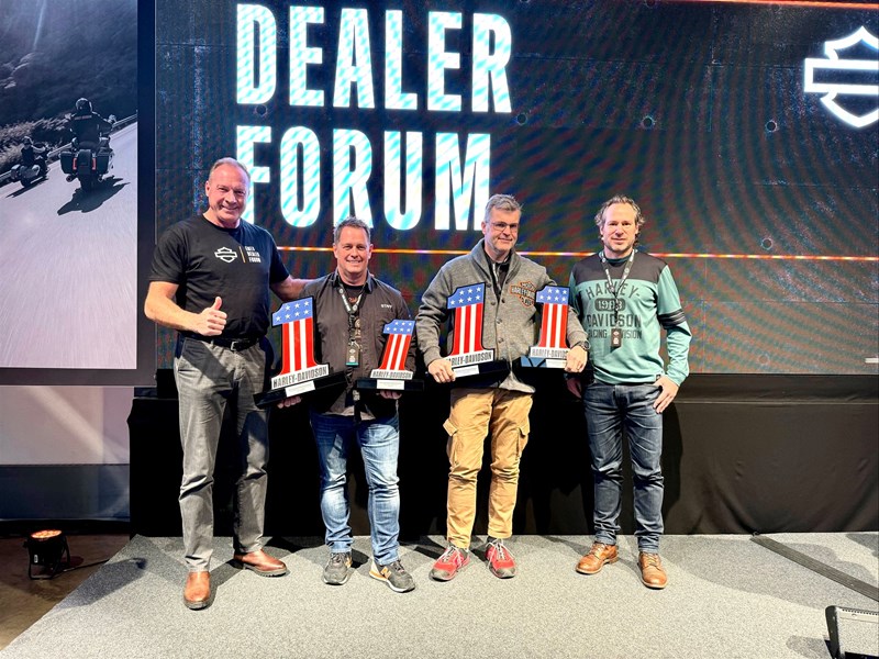 v.l.n.r.: Kolja Rebstock (H-D Regional Vice President EMEA), Matthias Meier (Harley-Factory Frankfurt), Stefan Masopust, (Motodrom Harley-Davidson, Klagenfurt), Iwan Steiner (H-D Sales and Aftersales Manager DACH)