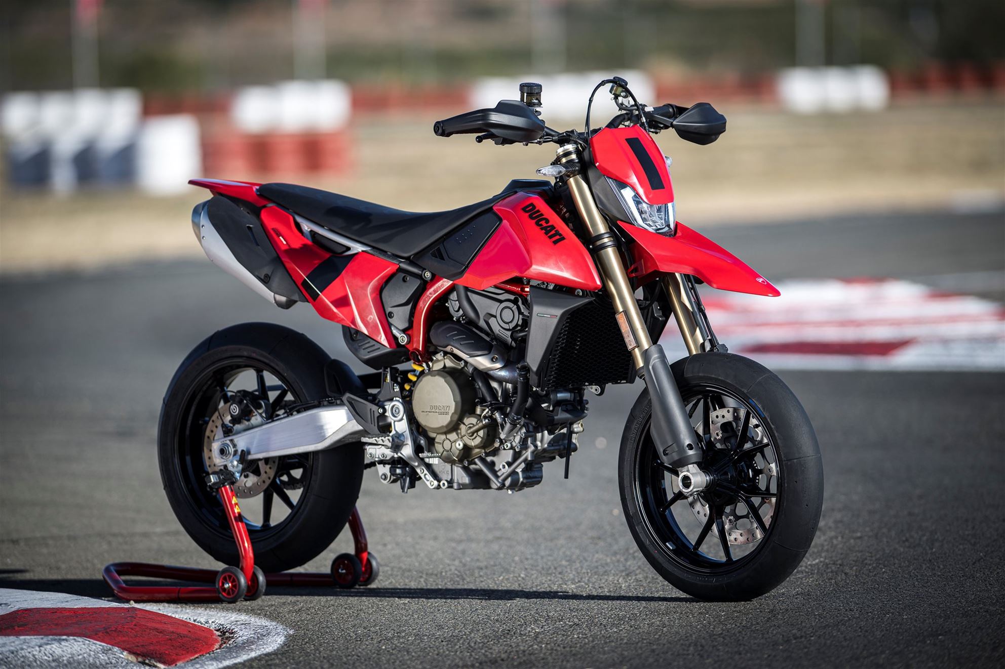 Hypermotard 698 Mono