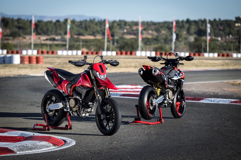 Ducati Hypermotard 698 Mono & 698 Mono RVE Ducati Hypermotard 698 Mono & 698 Mono RVE