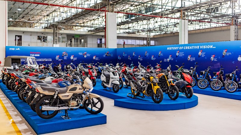 1000PS bei TVS in Indien